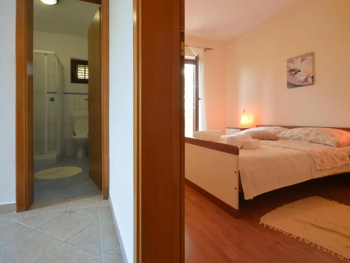 Apartment Mara-2 By Interhome Croatia