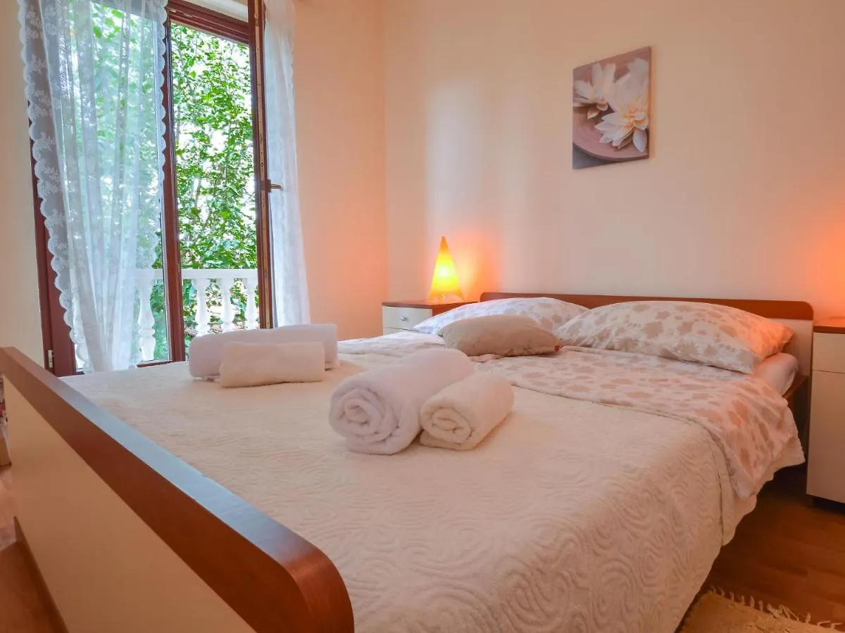 Apartment Mara-2 By Interhome Anic